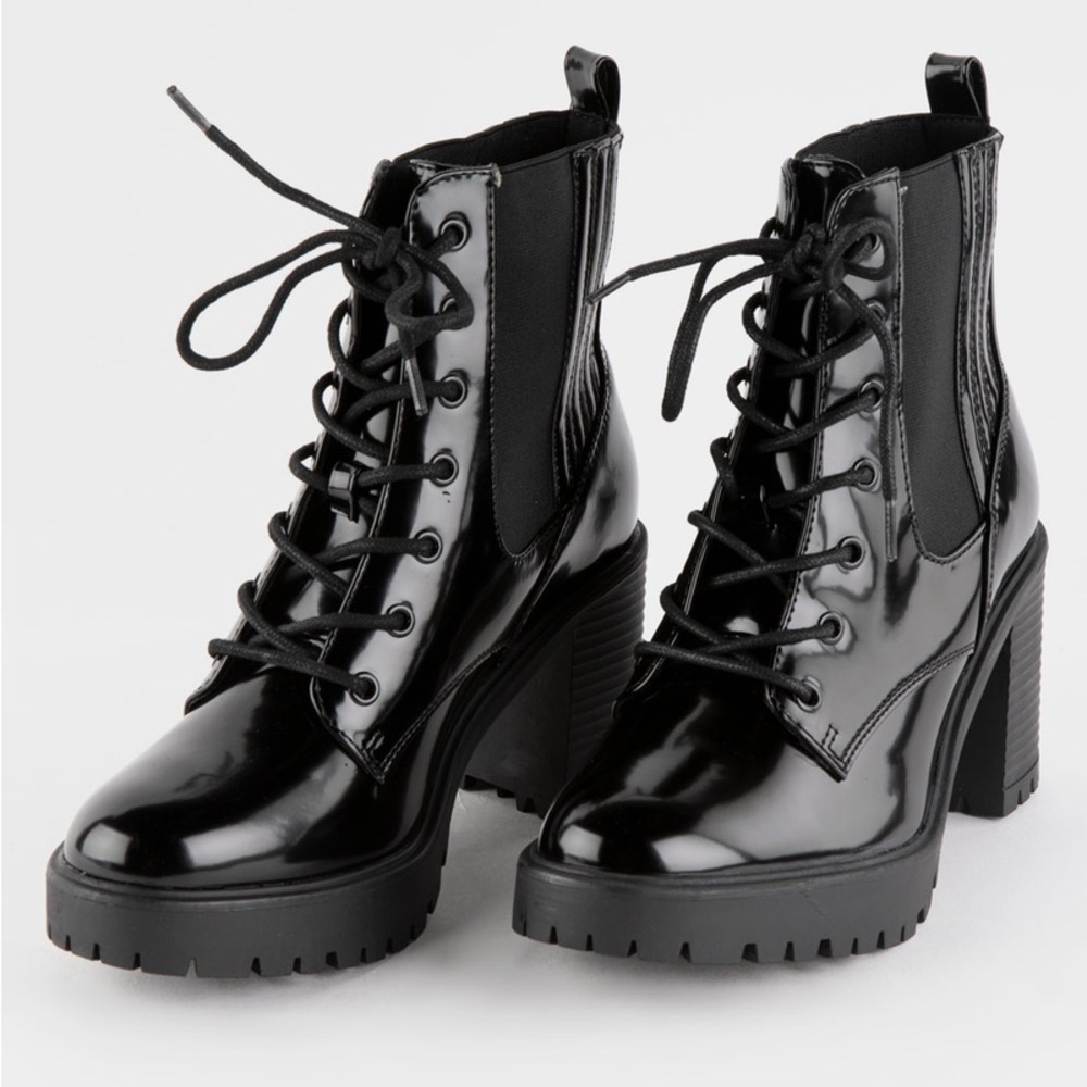 MIA Daryl Black Lace-Up Boots